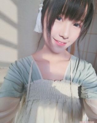 男男总裁开会被罚带着东西